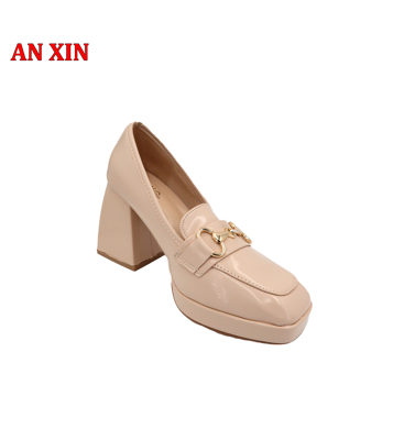 Picture of Women's shoe with heel