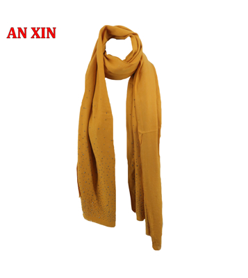 Picture of Women's scarf with stripes