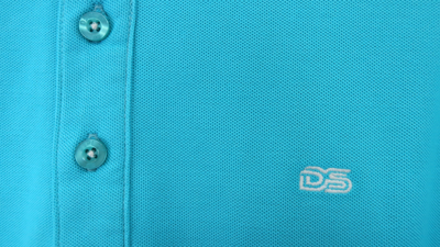 Εικόνα της DSPLAY ανδρική μπλούζα πικέ βαμβακερή με λογότυπο DS
